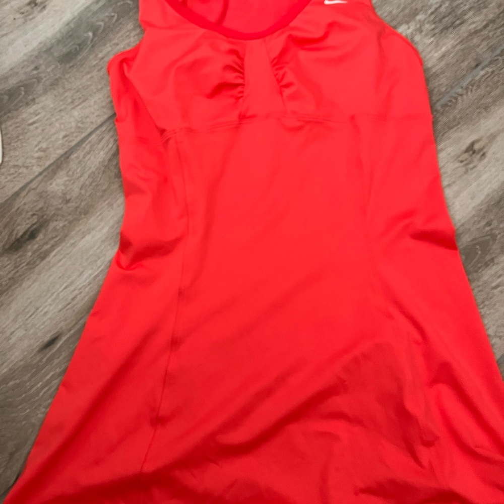 Nike dress for tennis and golf
Athleisure 
Star details , stand out ! Sexy